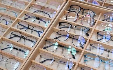 阿里眼鏡聯(lián)合會 創(chuàng)新模式引領(lǐng)眼鏡行業(yè)變革，實現(xiàn)多方共贏