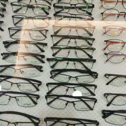 三葉眼鏡城（徐家匯店）聯系方式、地址、價格及營業時間